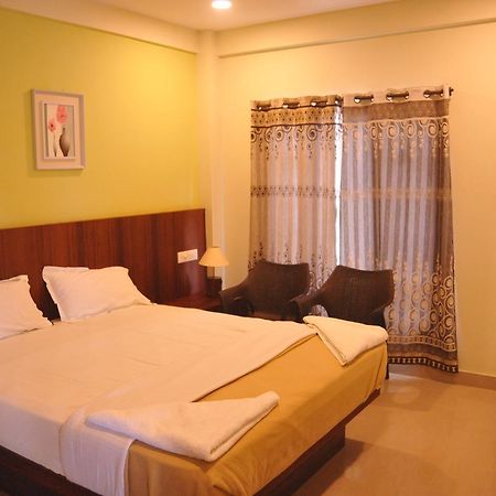 Ocean Terrace Acomodação com café da manhã Port Blair Exterior foto