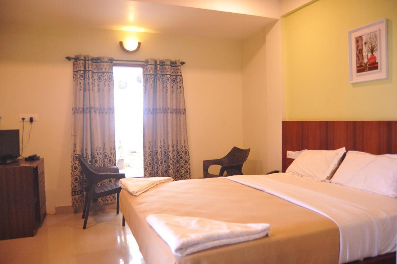 Ocean Terrace Acomodação com café da manhã Port Blair Exterior foto